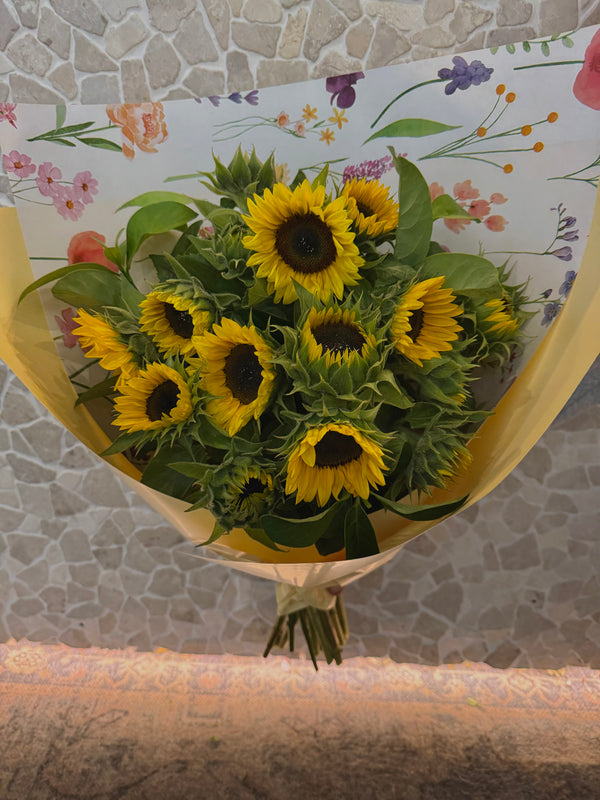 A Very Sunny Bouquet